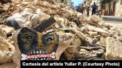 FOTOGALERÍA: Los "Regalos" que deja Yulier P.