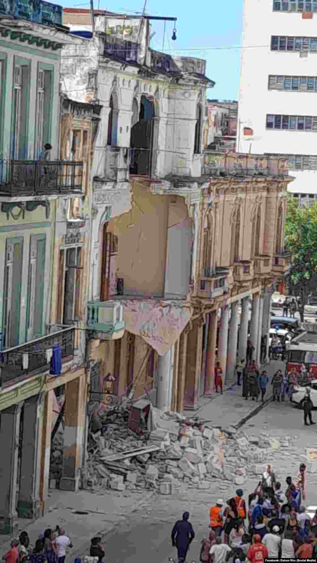 Vista panorámica de un derrumbe en La Habana. Foto: Facebook: Dairon Rhc