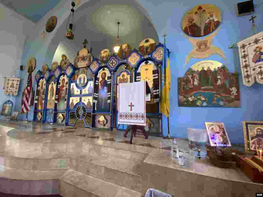 Capilla de la Iglesia de la Asunción de la Santísima Virgen Maria, greco-católica ucraniana, en Miami.